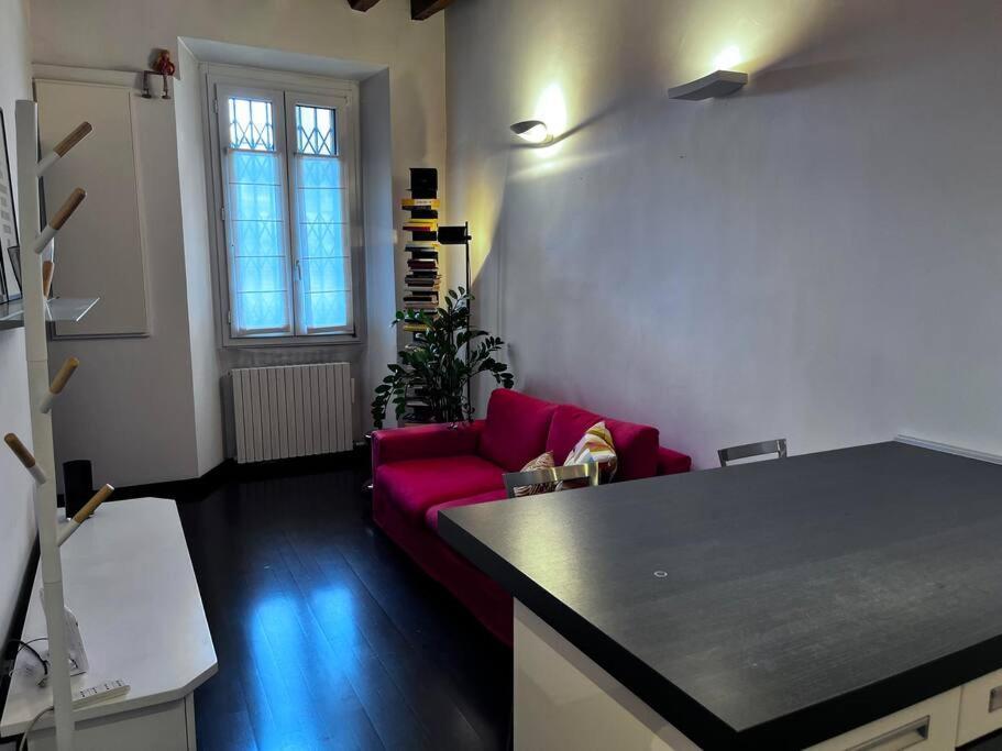 Sandra Flexyrent Wifi Charming Apt In Ticinese มิลาน ภายนอก รูปภาพ